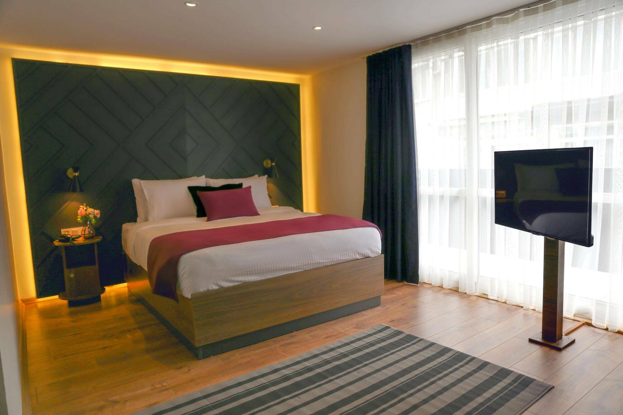 The Roomy Sisli Istanboel